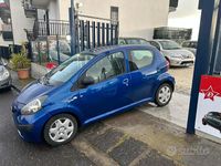 Usata Toyota Aygo 92 CV (67 kW) 2007 Blu Utilitaria