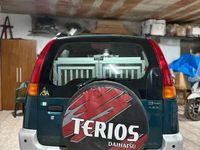 Usata Daihatsu Terios 83 CV (61 kW) 1999 Verde SUV