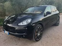 Usata Porsche Cayenne 245 CV (180 kW) 2012 Nero SUV