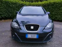 Usata Seat Altea XL 105 CV (77 kW) 2012 Grigio Monovolume