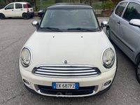 Begagnad Mini ONE 90 HK (66 kW) 2011 Vit Halvkombi