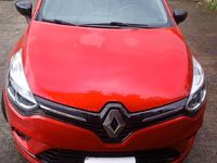 Usata Renault Clio GrandTour 75 CV (55 kW) 2018 Rosso Station wagon