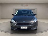 Usata Ford Focus 120 CV (88 kW) 2017 Grigio met Station wagon