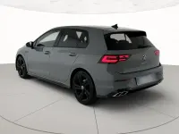 Usata VW Golf VIII R-line 150 CV (110 kW) 2023 Moonstone grey Berlina