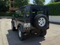Usata Land Rover Defender 122 CV (89 kW) 1999 Grigio Station wagon