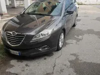 Usata Lancia Delta 120 CV (88 kW) 2013 Grigio Utilitaria