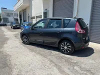 Usata Renault Scénic 110 CV (80 kW) 2010 Nero Monovolume