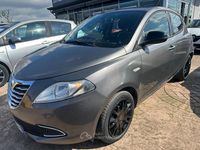 Usata Lancia Ypsilon Gold 69 CV (50 kW) 2012 Nero Utilitaria