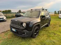 Usata Jeep Renegade Limited 140 CV (102 kW) 2015 Nero SUV