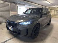 Usata BMW X5 M Sport 352 CV (258 kW) 2024 Grigio SUV