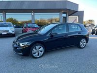 Usata VW Golf VII Style 150 CV (110 kW) 2021 Nero Utilitaria