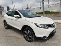 Usata Nissan Qashqai Tekna 110 CV (80 kW) 2017 Bianco SUV