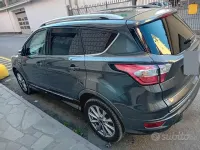 Usata Ford Kuga Vignale 150 CV (110 kW) 2019 Grigio SUV