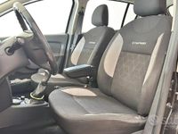 Usata Dacia Sandero Stepway 90 CV (66 kW) 2014 Nero Berlina