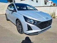 Nuova Hyundai i20 100 CV (73 kW) 2026 Nero Utilitaria
