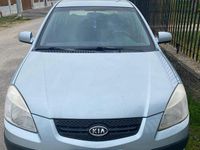 Usata Kia Rio 97 CV (71 kW) 2007 Grigio Berlina