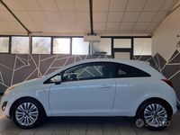 Usata Opel Corsa Club 86 CV (63 kW) 2011 Bianco Utilitaria
