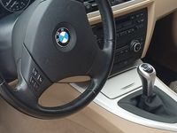 usata BMW 318 d Turing del 2010