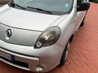 Usata Renault Kangoo 90 CV (66 kW) 2012 Grigio Monovolume