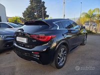 Usata Infiniti Q30 Business 109 CV (80 kW) 2017 Nero metallizzato Berlina