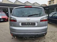 Usata Ford S-MAX Titanium 140 CV (102 kW) 2007 Grigio Monovolume