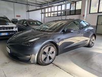 Usata Tesla Model 3 152 kW (208 CV) 2021 Midnight silver metallic Berlina