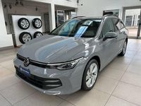 Usata VW Golf VIII Life 150 CV (110 kW) 2024 Moonstone grey Station wagon