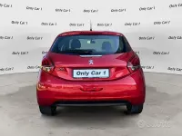 Usata Peugeot 208 Active 83 CV (61 kW) 2018 Rosso Utilitaria