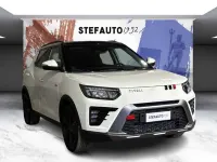 Nuova KGM Tivoli 163 CV (119 kW) 2026 Grand white con tetto e spoile SUV