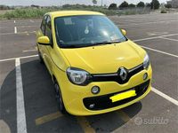 Usata Renault Twingo SE 69 CV (50 kW) 2017 Giallo Utilitaria