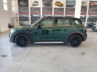 Usata Mini Cooper D Countryman Hype 150 CV (110 kW) 2017 Verde SUV