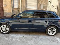 Usata Audi A3 Sport 116 CV (85 kW) 2018 Blu Berlina
