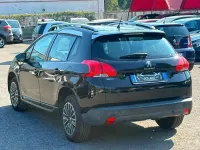 Usata Peugeot 2008 Active 75 CV (55 kW) 2016 Nero SUV