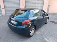 usata Peugeot 208 BlueHDi 75 5 porte Active