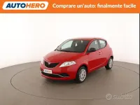 Usata Lancia Ypsilon Silver 69 CV (50 kW) 2015 Rosso Utilitaria