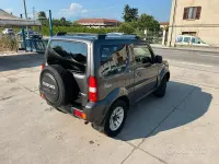 Usata Suzuki Jimny Style 85 CV (62 kW) 2014 Grigio SUV