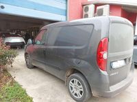 Usata Fiat Doblò Lounge 105 CV (77 kW) 2023 Grigio Monovolume