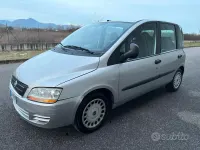 Usata Fiat Multipla 120 CV (88 kW) 2005 Grigio Monovolume