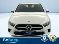 Usata Mercedes A180 136 CV (100 kW) 2019 Bianco pastello Berlina