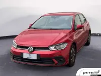 Usata VW Polo Life 80 CV (58 kW) 2023 Rosso Utilitaria