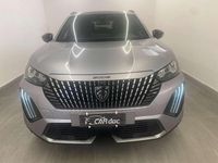 Usata Peugeot 2008 Allure 131 CV (96 kW) 2023 Grigio platium SUV