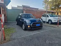Usata Mini ONE 102 CV (75 kW) 2016 Bluazzurro Utilitaria