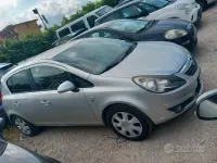 Usata Opel Corsa Cosmo 75 CV (55 kW) 2010 Grigio Utilitaria