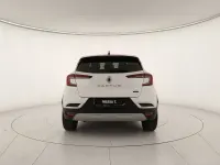 Second-hand Renault Captur Techno 145 CP (106 kW) 2025 Alb SUV