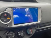 Usata Toyota Yaris 69 CV (50 kW) 2015 Bianco Utilitaria