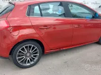 Usata Fiat Bravo Emotion 120 CV (88 kW) 2007 Rosso Utilitaria