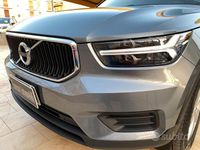 Usata Volvo XC40 Momentum 150 CV (110 kW) 2019 Grigio SUV