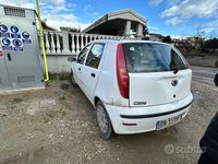 Usata Fiat Punto 60 CV (44 kW) 2007 Bianco Utilitaria