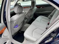 Usata Mercedes E220 150 CV (110 kW) 2003 Blu Berlina