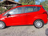 Begagnad Ford B-MAX 75 HK (55 kW) 2016 Röd Minibuss
